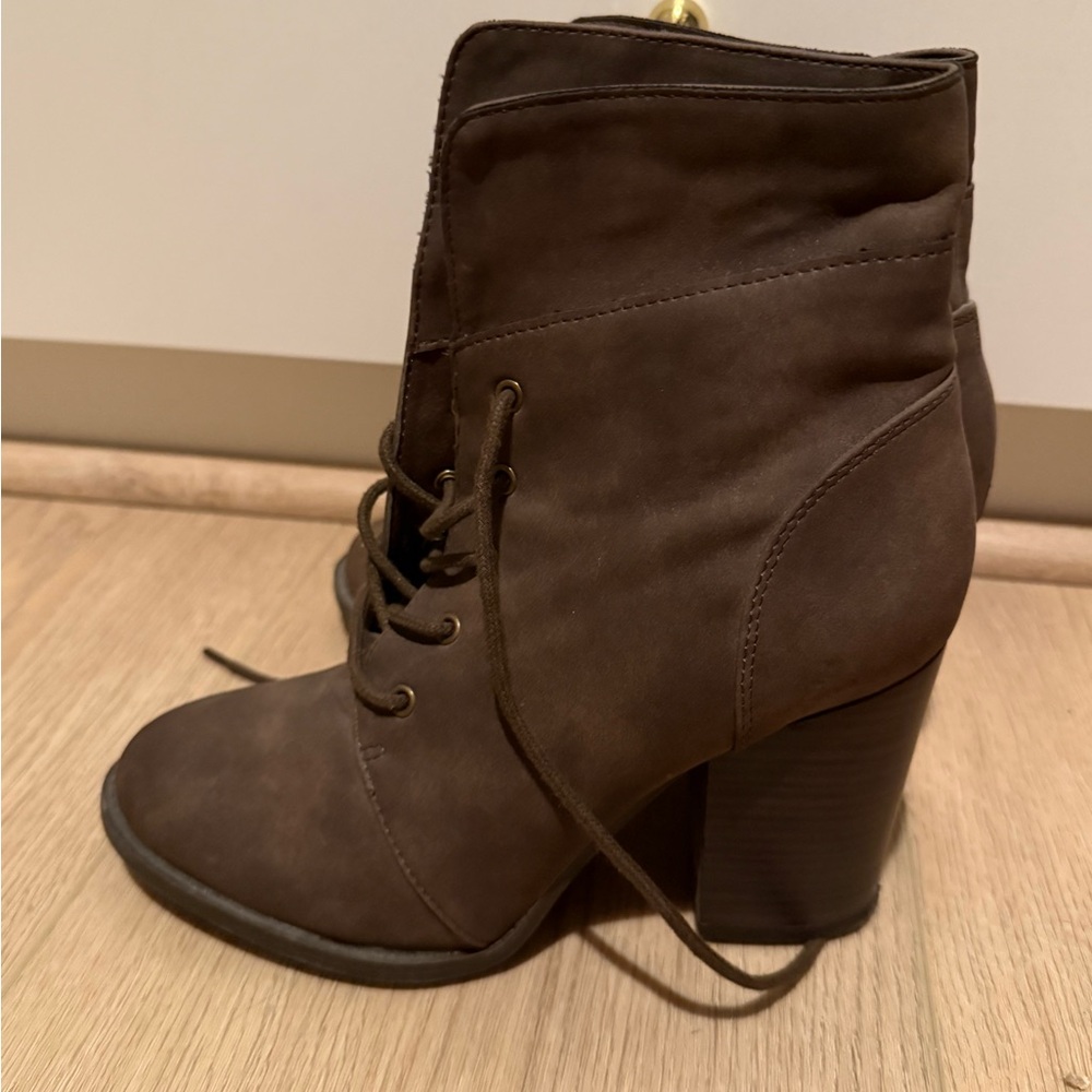 Forever 21 Brown Heeled Boots with Chunky Heel